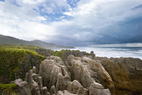 Pancake Rocks by Sharon Chen / 500px | Pancake rocks, Beautiful places in the world, Rock