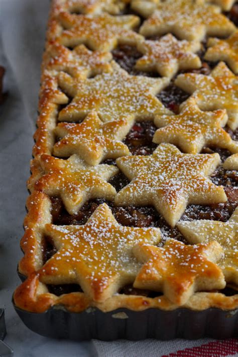 How to make Christmas Fruit Mince Tart - Days of Jay