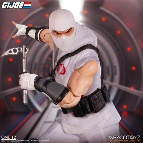 One:12 Collective G.I. Joe: Storm Shadow | Mezco Toyz