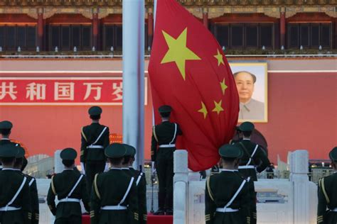 China Passes Amendments Outlawing Insulting National Flag - Bloomberg