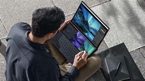 ASUS Zenbook Pro 14 Duo OLED is made for creative multitaskers