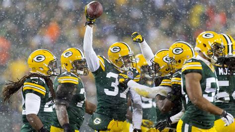 Lions vs. Packers results: Green Bay rallies for 27-20 victory ...