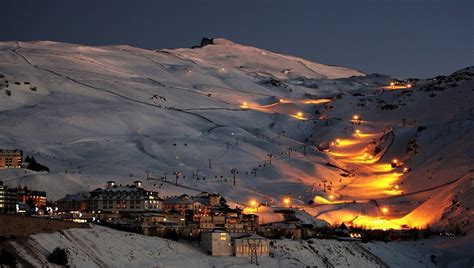 Sierra Nevada Ski Resort | The Slopes of the Costa del Sol | The ...