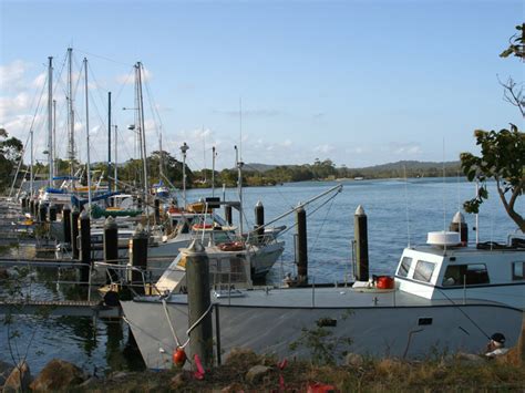 Laurieton, NSW - Aussie Towns