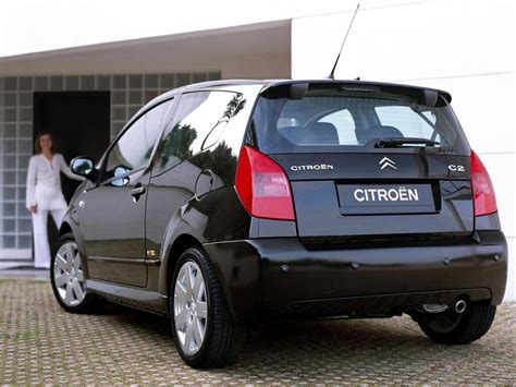 Citroën C2 VTR 2004 | Citroen, Citroen car, Citroen ds