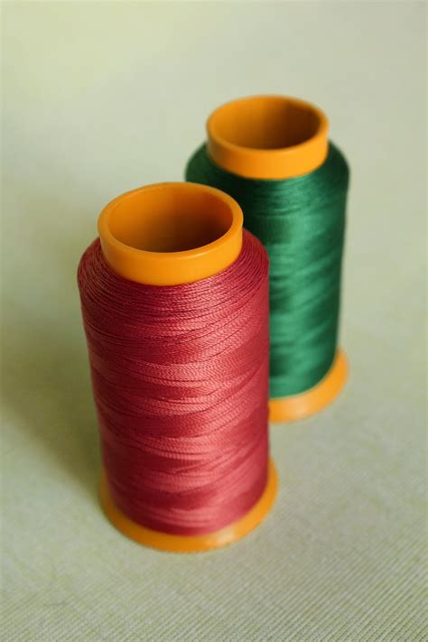 Spool of Thread 2 Free Photo Download | FreeImages