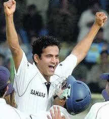 Irfan Khan Pathan Star Indian Muslim Cricketer Pictures Photos And ...