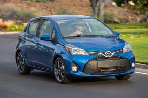 2015 Toyota Yaris Review