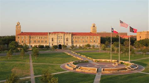 Texas Tech: Alert telling everyone to evacuate the campus was 'false ...