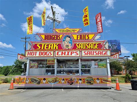 Carnival food stand at Southern States station [02] | Flickr