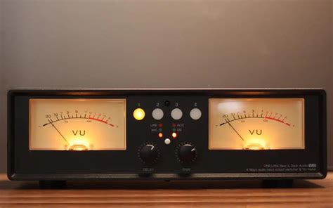 VU2 music level meter DB meter analog VU meter + four way audio switcher, size: 28*12*9CM ...