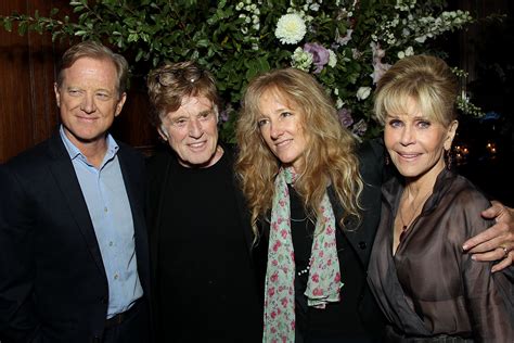 Robert Redford's Photos With His Kids: Rare Family Moments