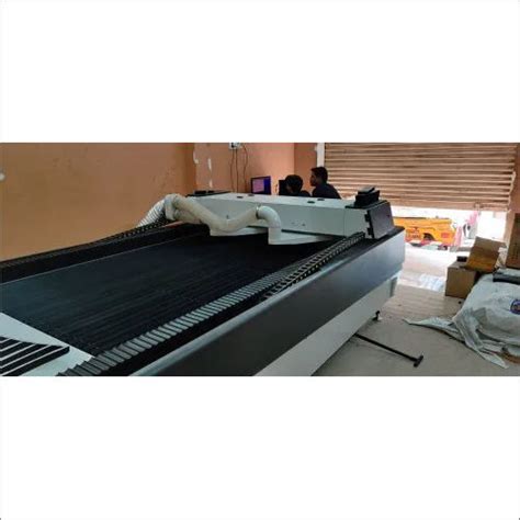 Single Phase Acrylic Sheet Laser Cutting Machine at 700000.00 INR in Bengaluru | S M Laser ...