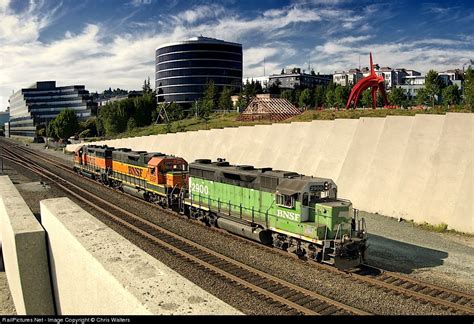 RailPictures.Net Photo: 2900 BNSF Railway EMD GP39 at Seattle, Washington by Chris Walters ...