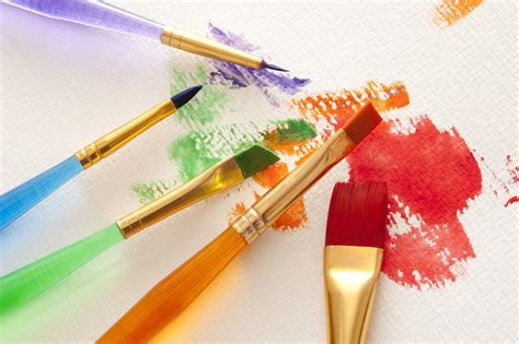 Free Stock Photo 12145 Assorted colors and paintbrushes | freeimageslive