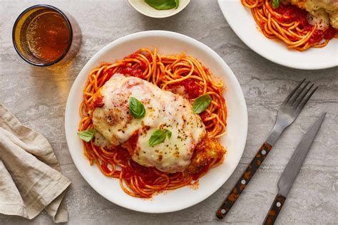 The Frozen Ingredient I Use For Quick Chicken Parmesan