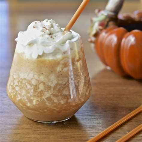 Starbuck's Pumpkin Spice Frappuccino | Virtually Homemade: Starbuck's ...