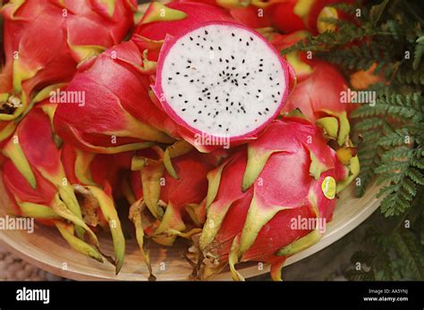 Pitaya Dragon fruit Stock Photo - Alamy