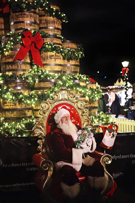 Savannah Christmas Market: Get the Scoop from a Local - Savannah First ...