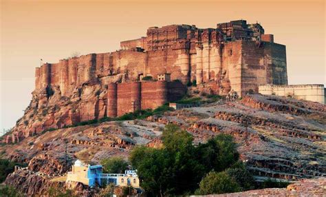 This is one of the most attractive place of Jodhpur and also one of the largest forts in India ...