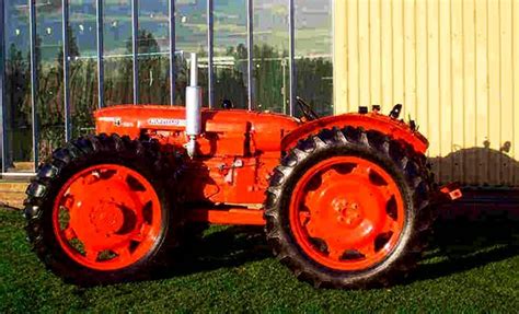 NUFFIELD. FWD, Tractor. Antique Tractors, Old Tractors, Vintage Tractors, Farm Machinery, Heavy ...