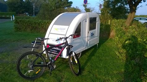 The Lightest Caravan You Can Get - Bicycle Towable - autoevolution