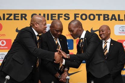 BREAKING: Kaizer Chiefs announce SURPRISE new coach!