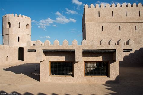 Al Mansur Castle of Al Rustaq - OmanTripper