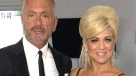 Long Island Medium's Theresa Caputo Reportedly Files For Divorce From ...