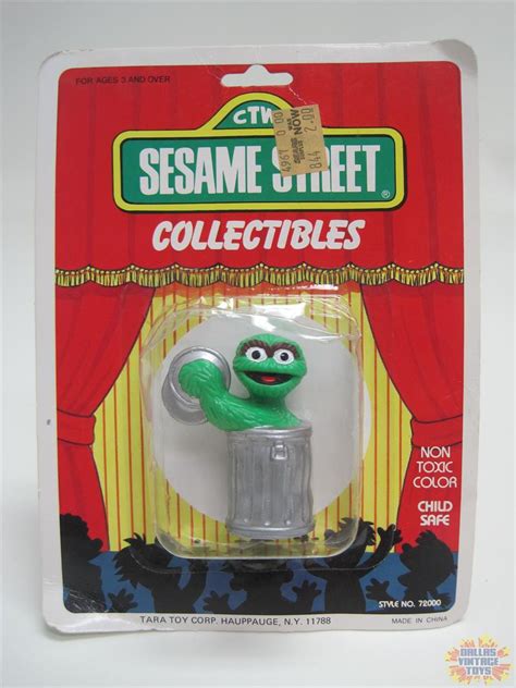 1985 Muppets Inc. TARA Toy Corp. Sesame Street Oscar the Grouch