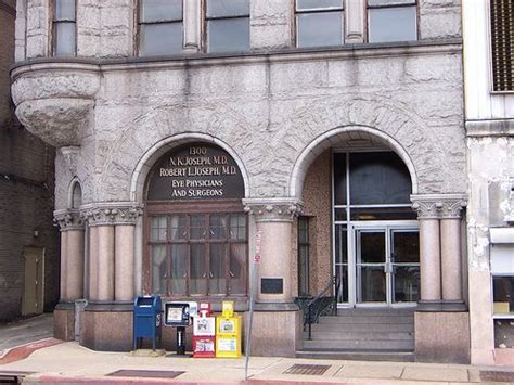 Wheeling WV richardsonian romanesque building entrance | Wheeling wv ...