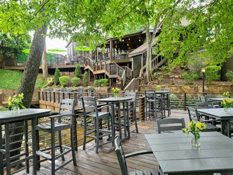 The Best Houston Restaurant Patios to Enjoy in 2022 - Houston Food Finder