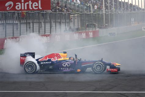 Sebastian Vettel & Red Bull Racing win fourth F1 Championship ...