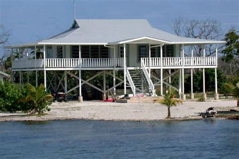 Best Buy on Ambergris Caye: Beachfront home on half acre lot. $239,000 US. Beachfront Property ...