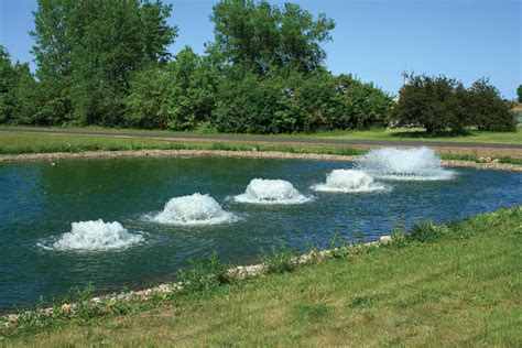 Pond Aerator Fountain | Pond aerator, Fountains outdoor, Pond fountains