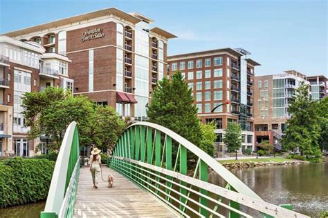 15 Best Hotels in Greenville, SC for 2024 (Top-Rated Stays!)