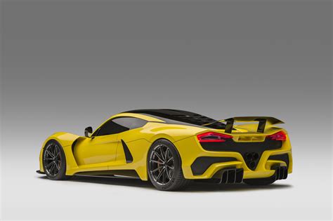 Venom F5, il nuovo gioiello di Hennessey è l'auto più veloce al mondo?