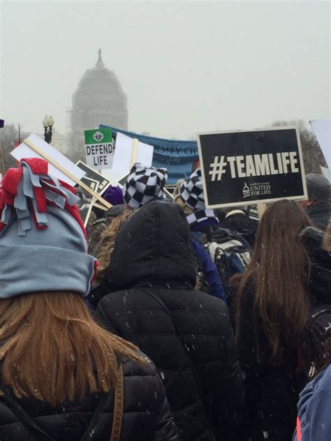 Kerri Kupec on Twitter: "Snow can't stop us from marching for life! #MarchForLife2016 @March_for ...