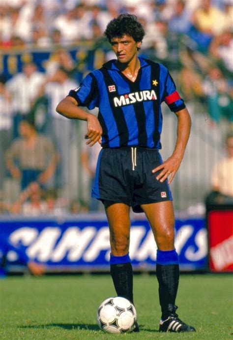 10 Greatest Inter Milan Players of All Time | FootballTalk.org