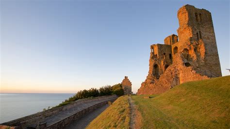 Scarborough Castle Pictures: View Photos & Images of Scarborough Castle