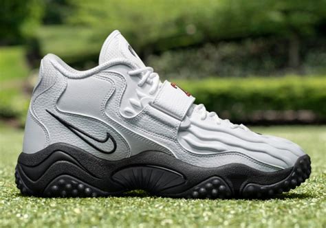 Barry Sanders Nike Air Zoom Turf OSU Release Info | SneakerNews.com