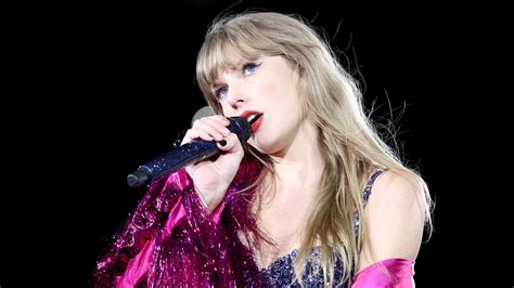 Why Taylor Swift Can't Stop Releasing Her Own Versions Of Past Albums - 247 News Around The World