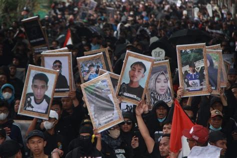 Keluarga Korban Tragedi Kanjuruhan Bakal Tempuh Upaya Hukum Lain - Tugujatim.id