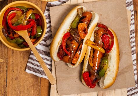 Chicken Sausage and Peppers Sandwich | The Leaf Nutrisystem | Recipe | Nutrisystem recipes ...