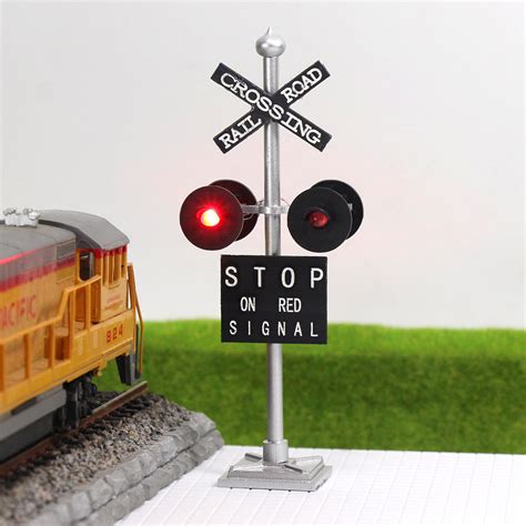 1set HO Scale Railroad Crossing Signals 4 heads LEDs + Circuit board ...