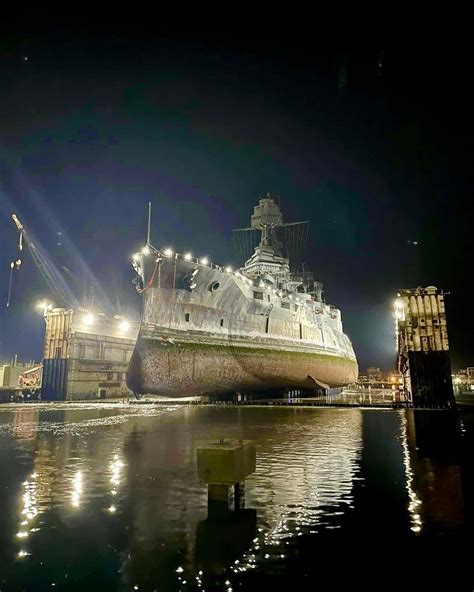 Hagma Goldmark on Twitter: "In Galveston, overnight the USS Texas, BB35 was raised in dry dock ...