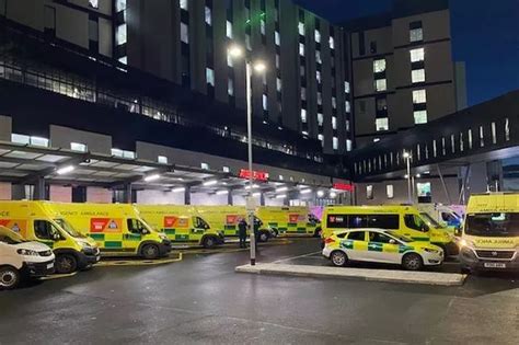 Warning as hospital delays leave hundreds of ambulance patients stranded - Liverpool Echo