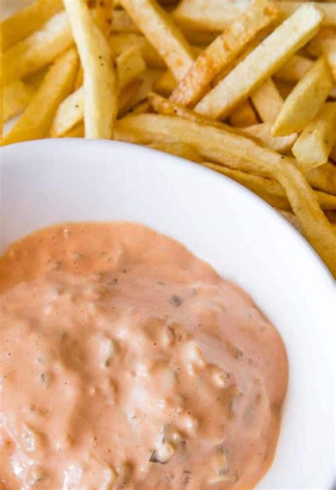 In-N-Out Burger Spread Sauce Recipe (Copycat) - Dinner, then Dessert