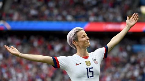 Megan Rapinoe leading U.S. women on and off field in soccer World Cup ...