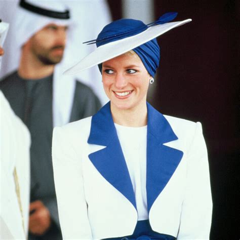 Princess Diana's most memorable fashions statements on her birthday - Foto 1